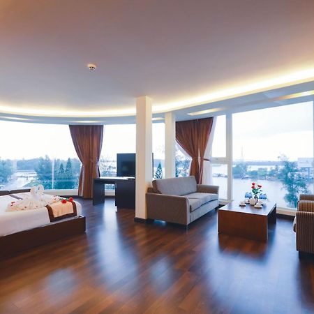 International Hotel Кан То Екстериор снимка
