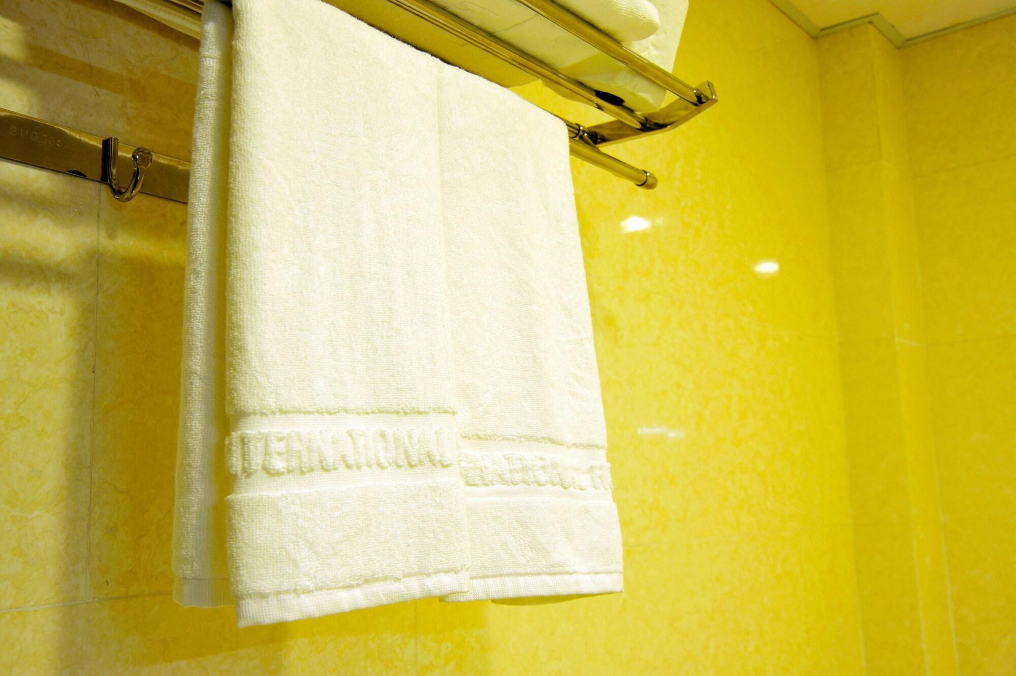 International Hotel Кан То Екстериор снимка