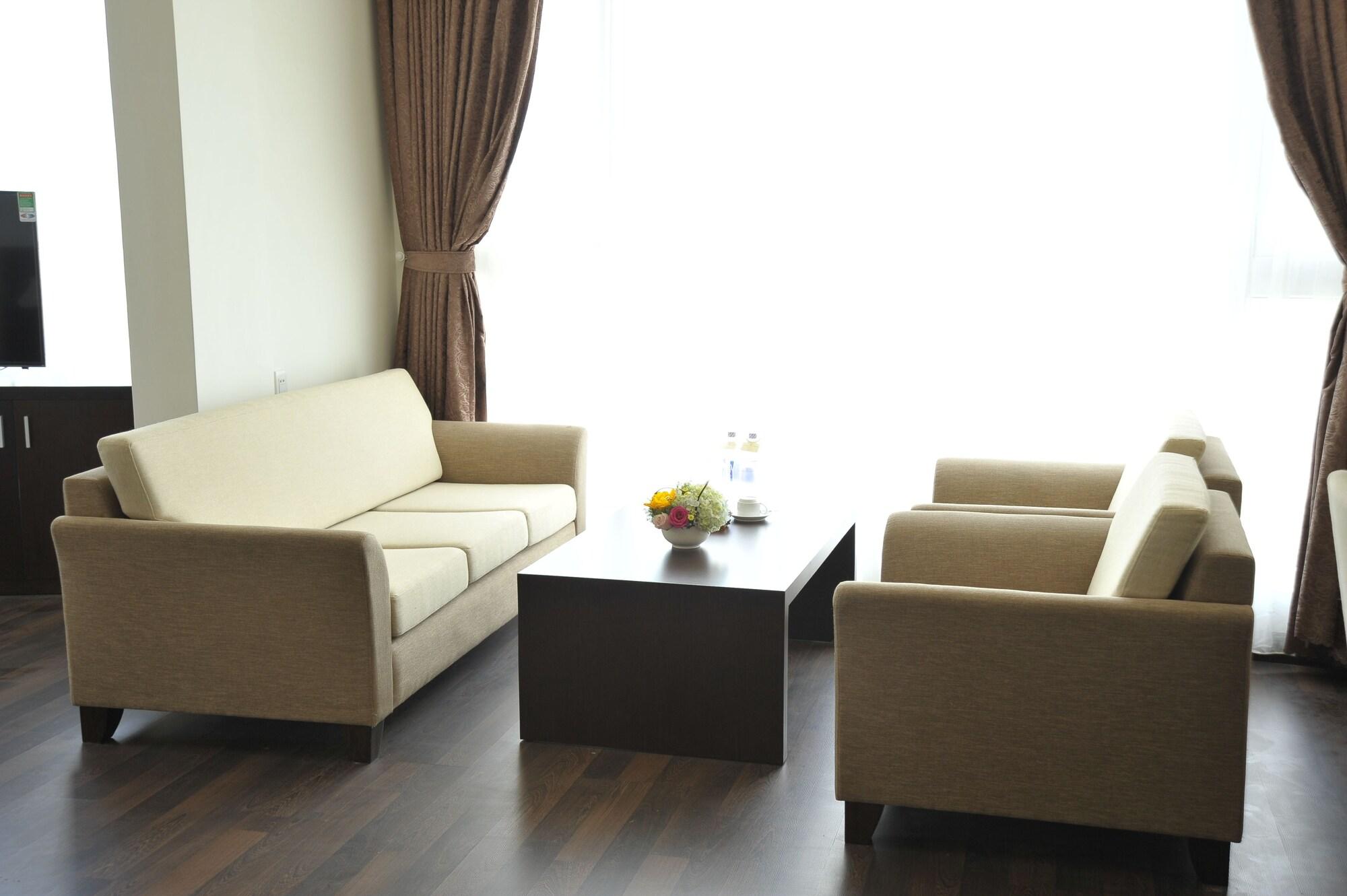 International Hotel Кан То Екстериор снимка