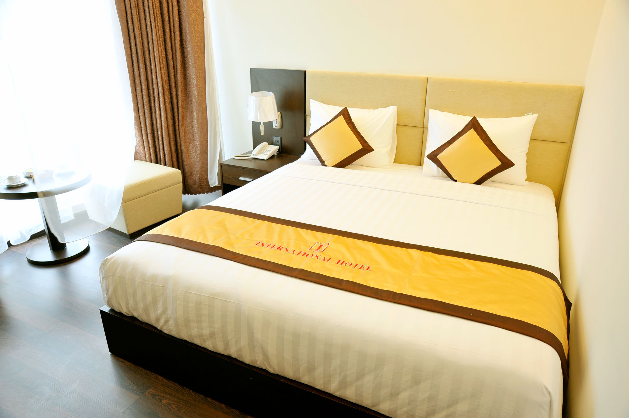 International Hotel Кан То Екстериор снимка