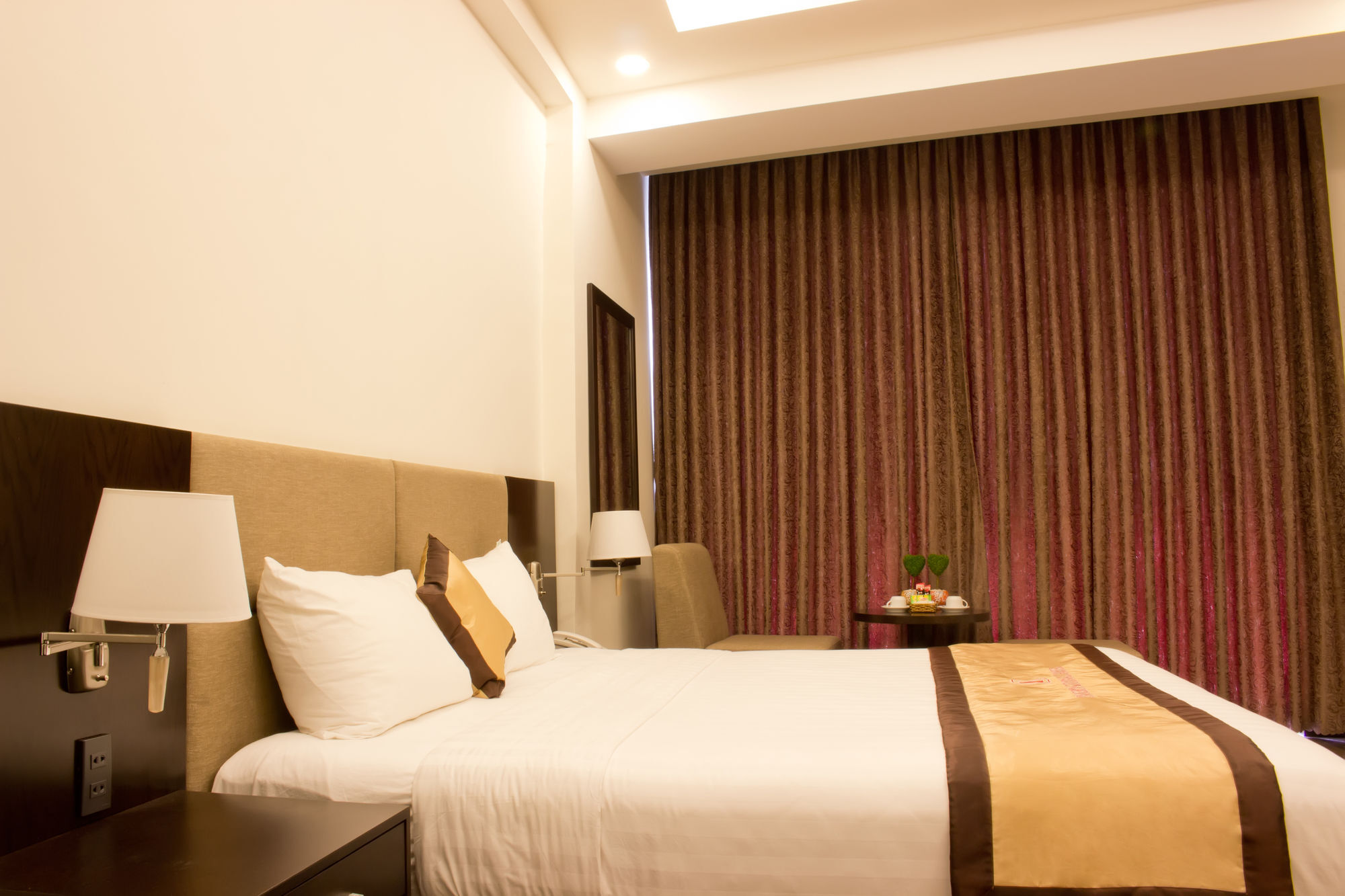 International Hotel Кан То Екстериор снимка