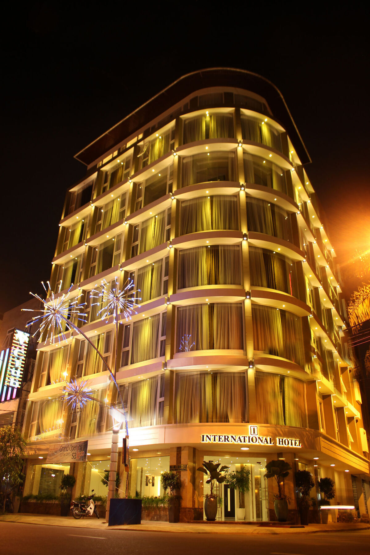 International Hotel Кан То Екстериор снимка